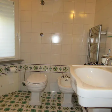 Apartament Chiara *